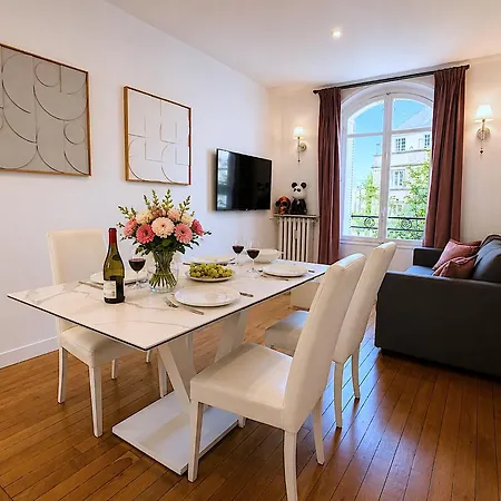 Appartement Jean Bologne C