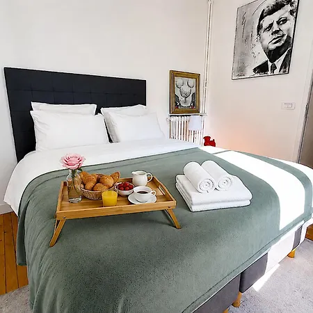 Apartment Jean Bologne C