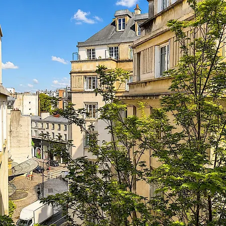 Apartment Jean Bologne C Paris
